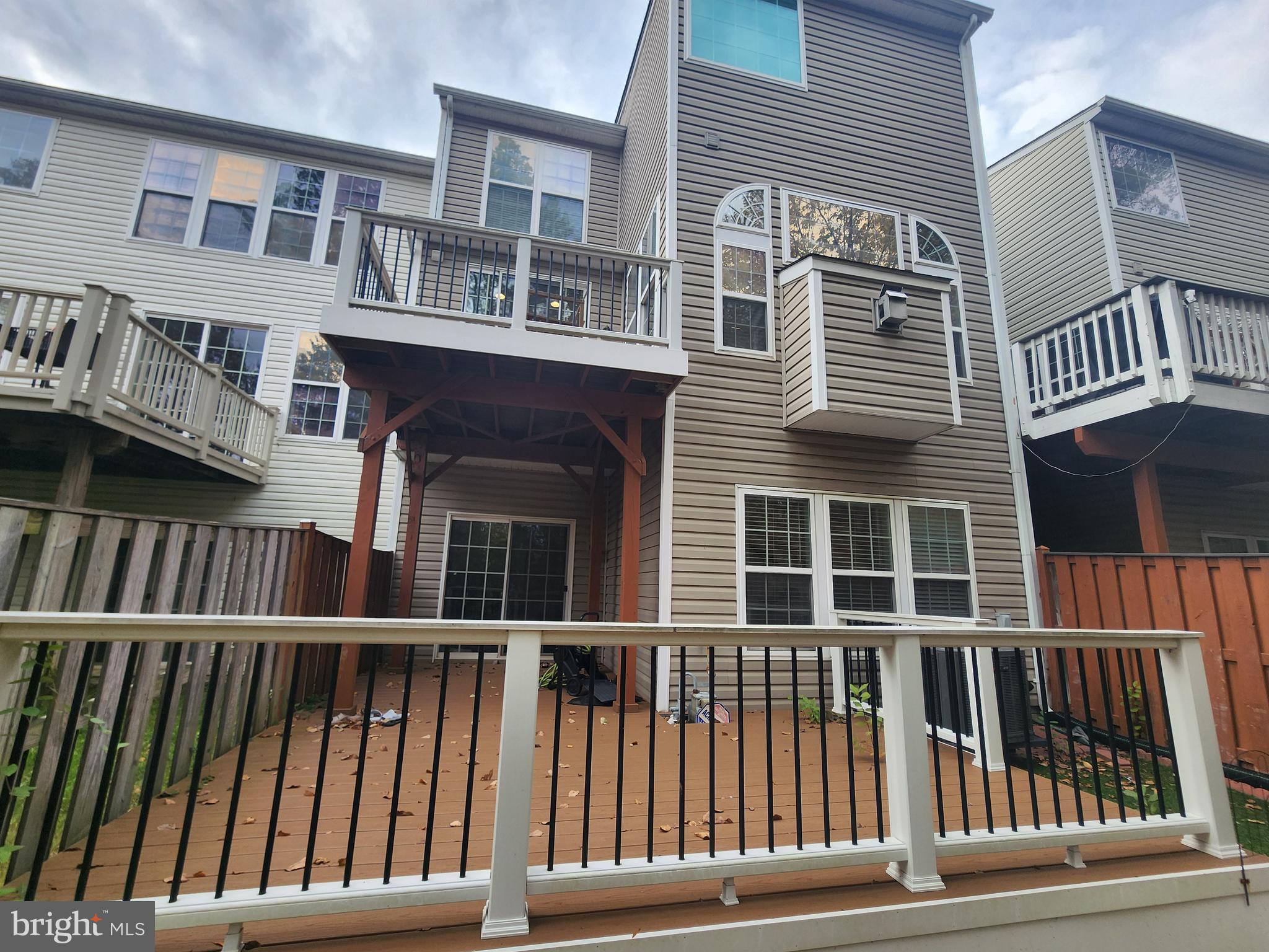 5209 JULE STAR DRIVE