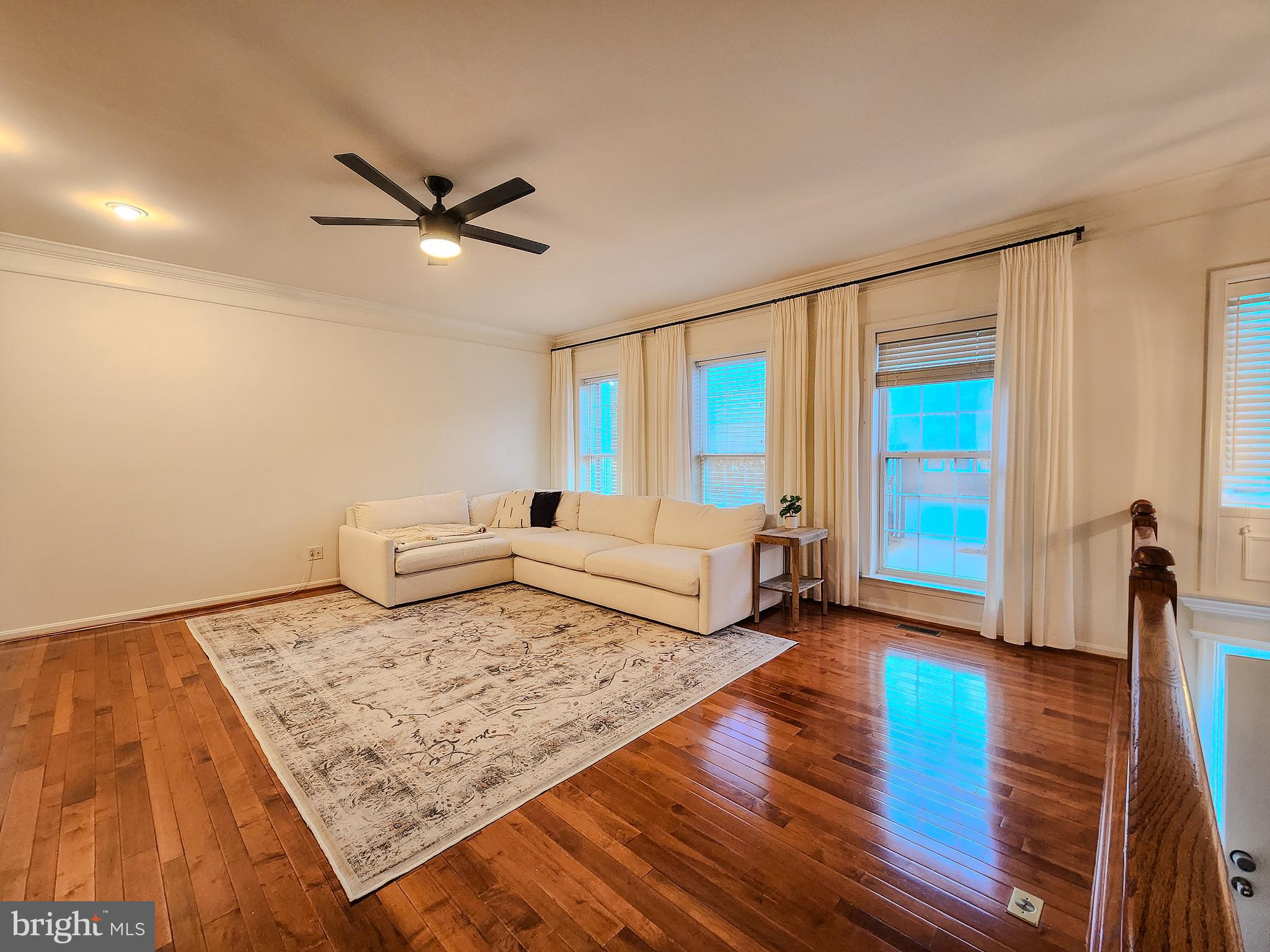 5209 JULE STAR DRIVE