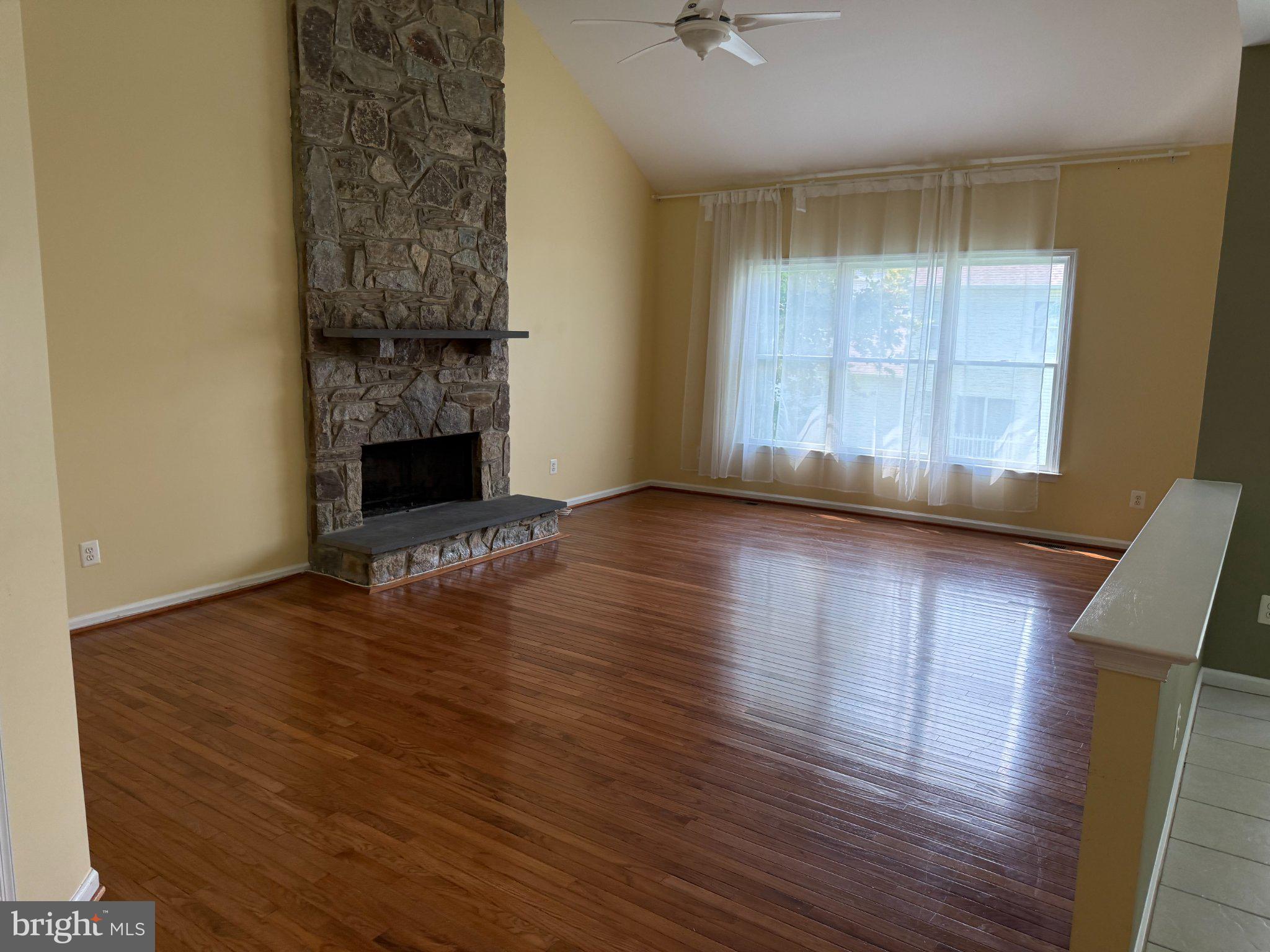 22008 IVY LEAF DRIVE