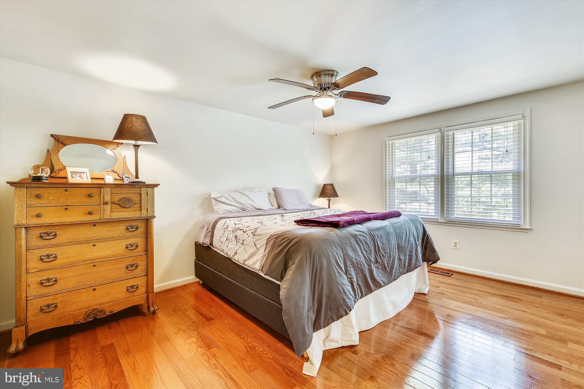 FALLSREACH - Residential Lease