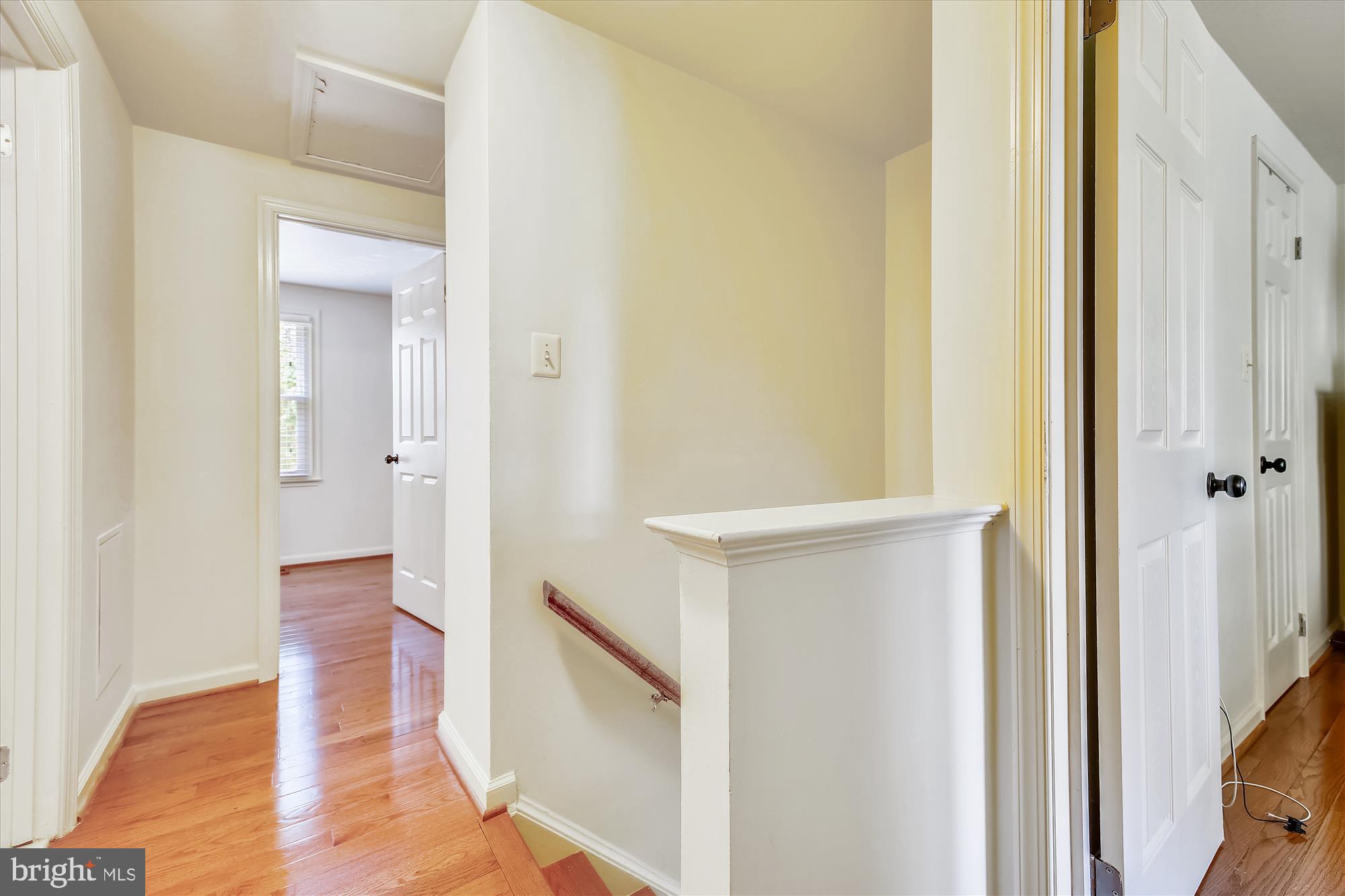 FALLSREACH - Residential Lease