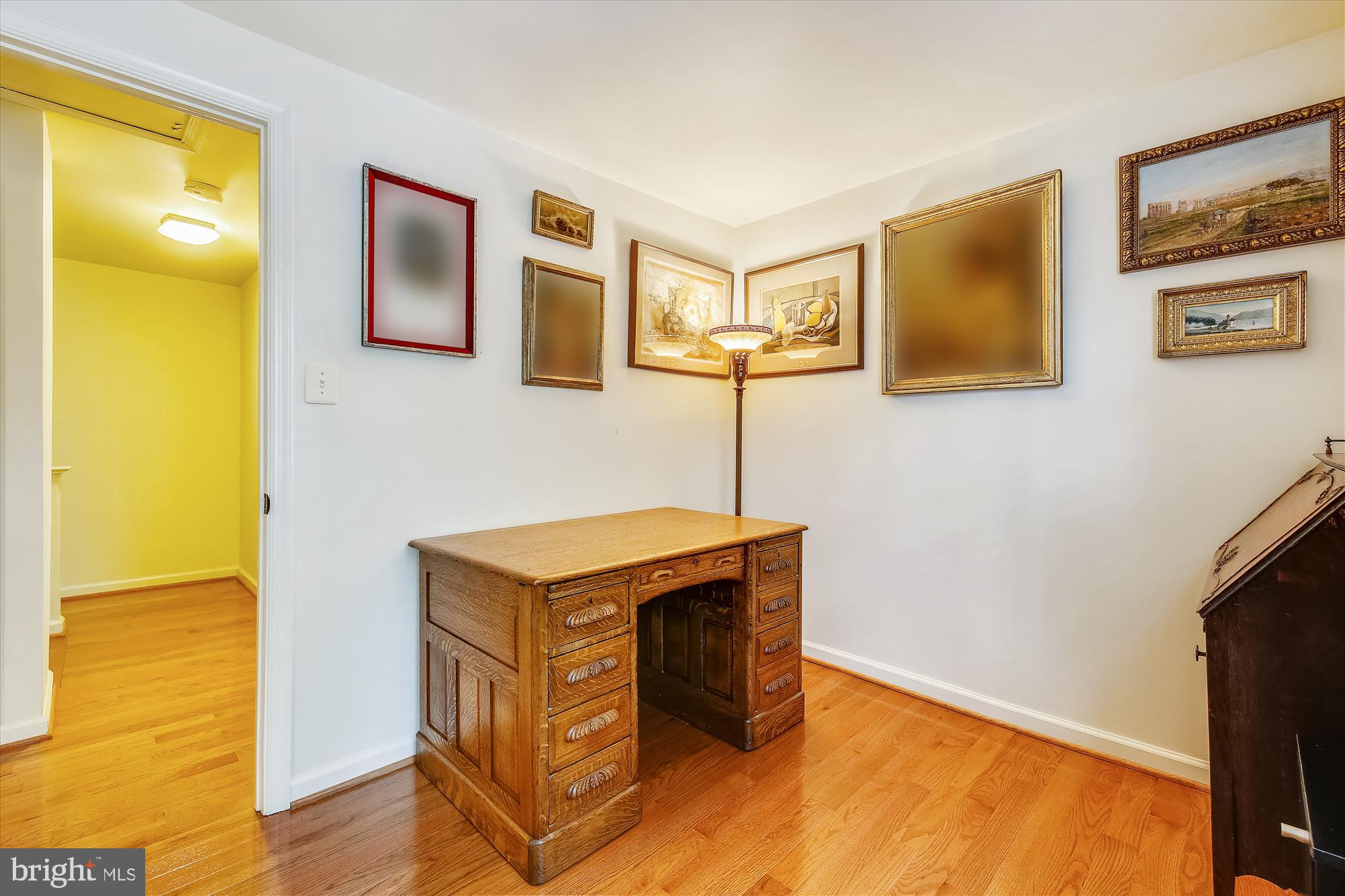 FALLSREACH - Residential Lease