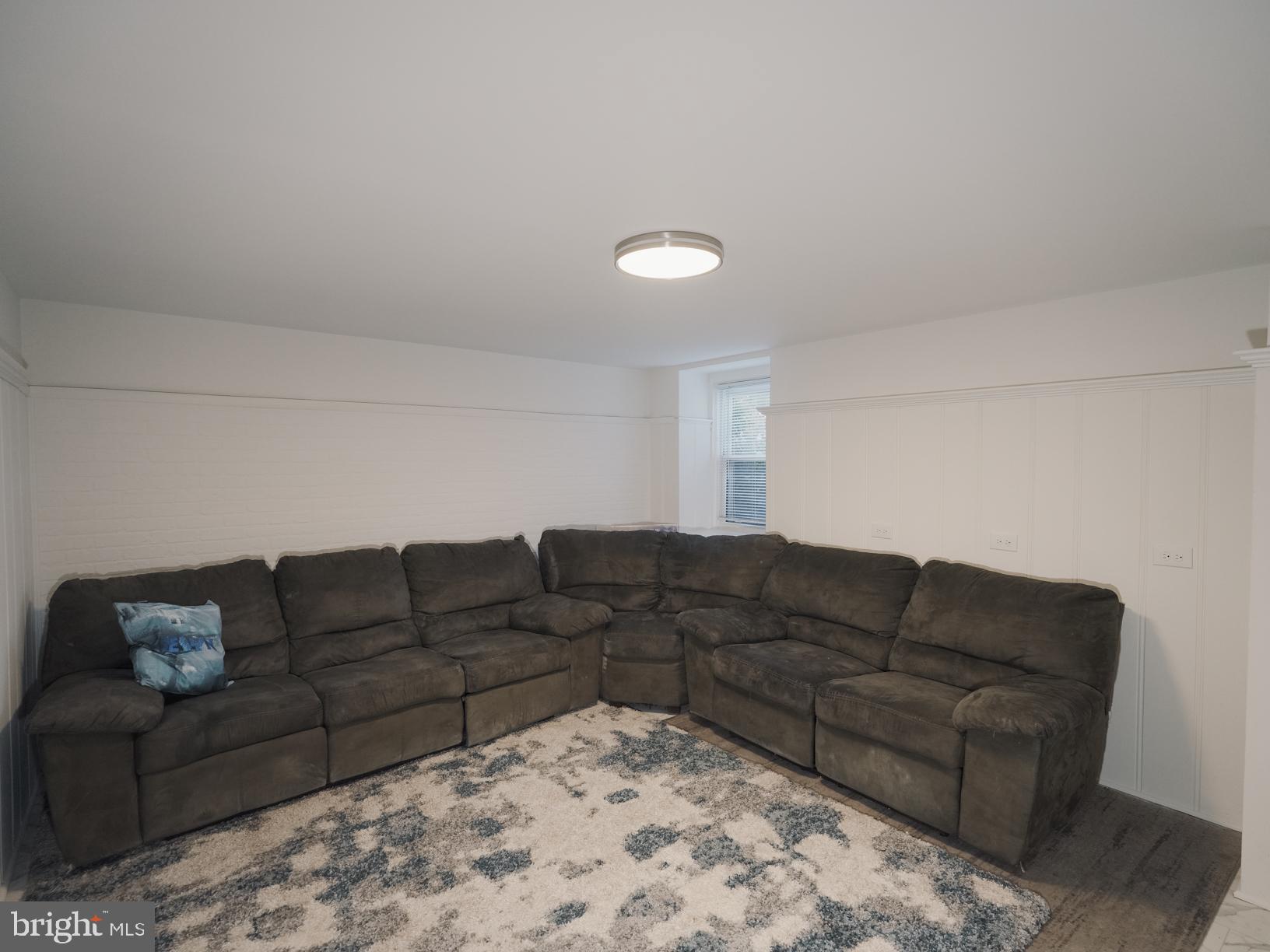 IRVINGTON - Residential