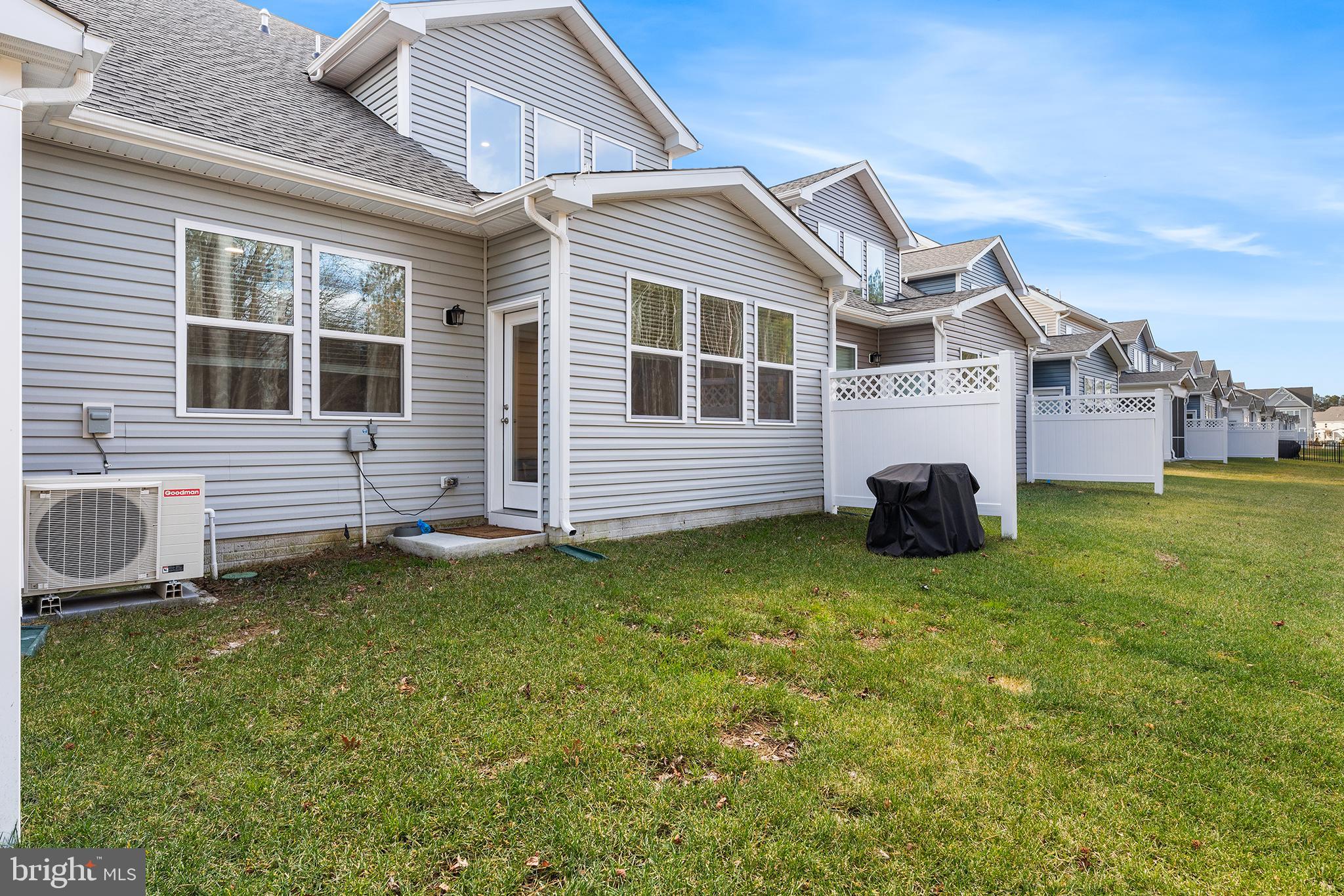 SILVER WOODS - Residential