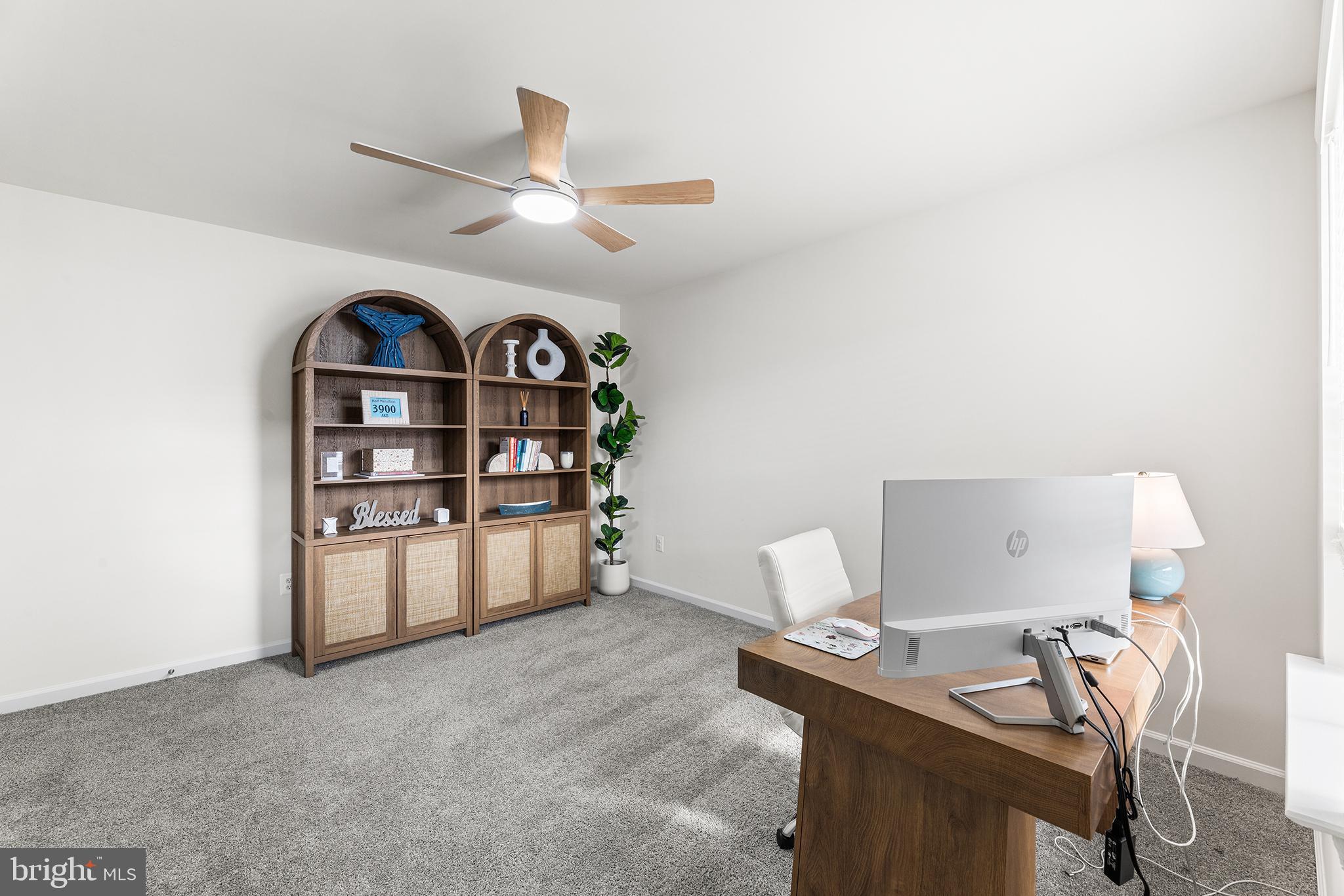 SILVER WOODS - Residential