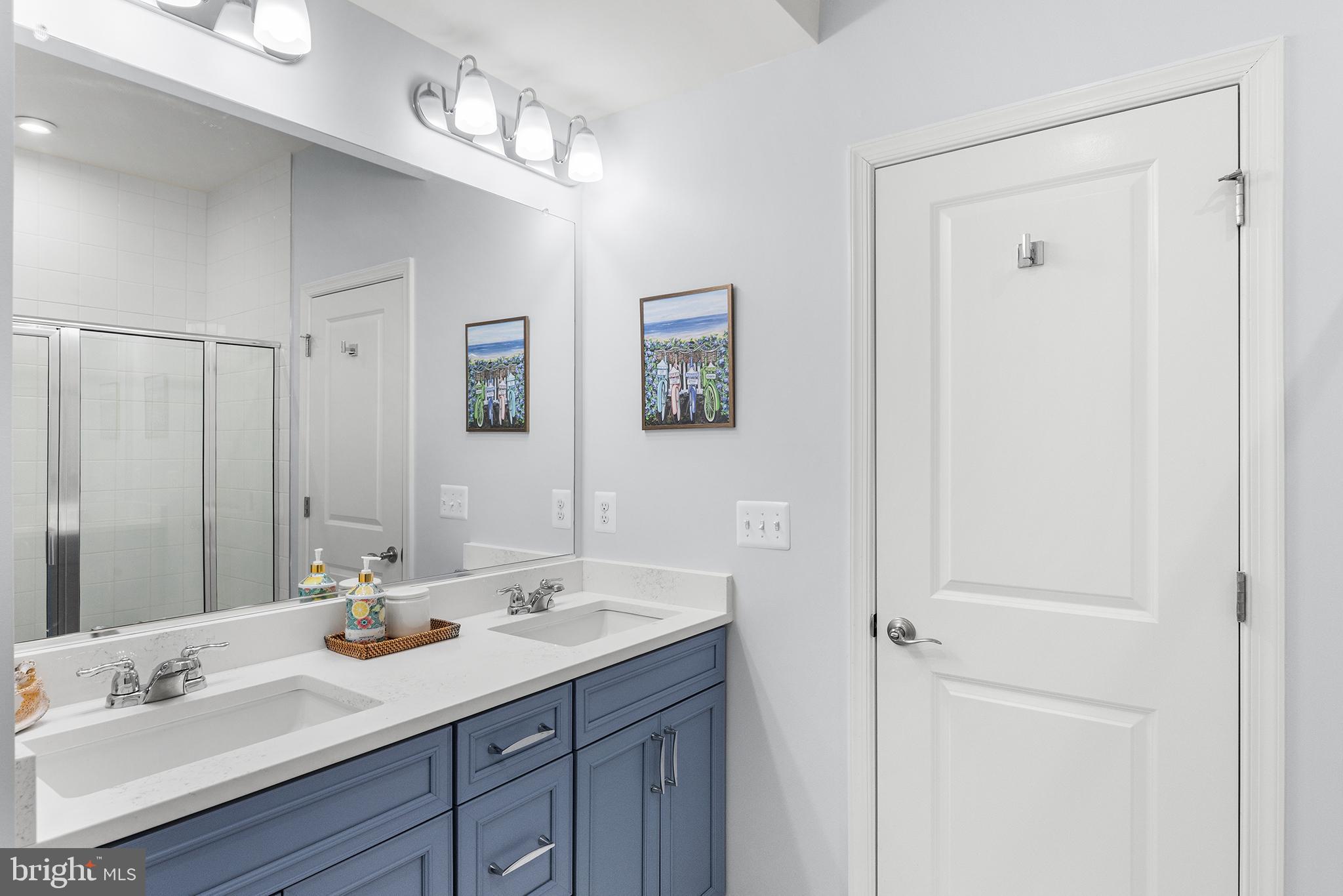 SILVER WOODS - Residential