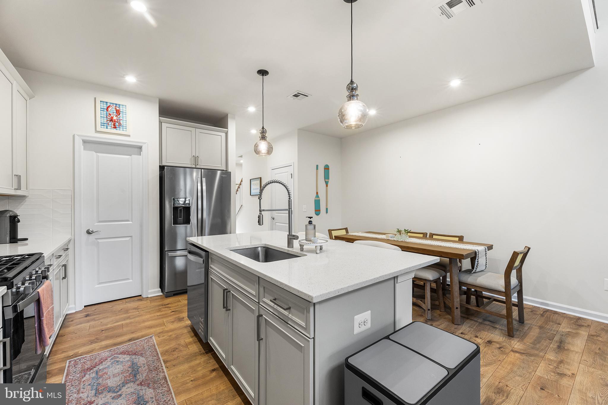 SILVER WOODS - Residential