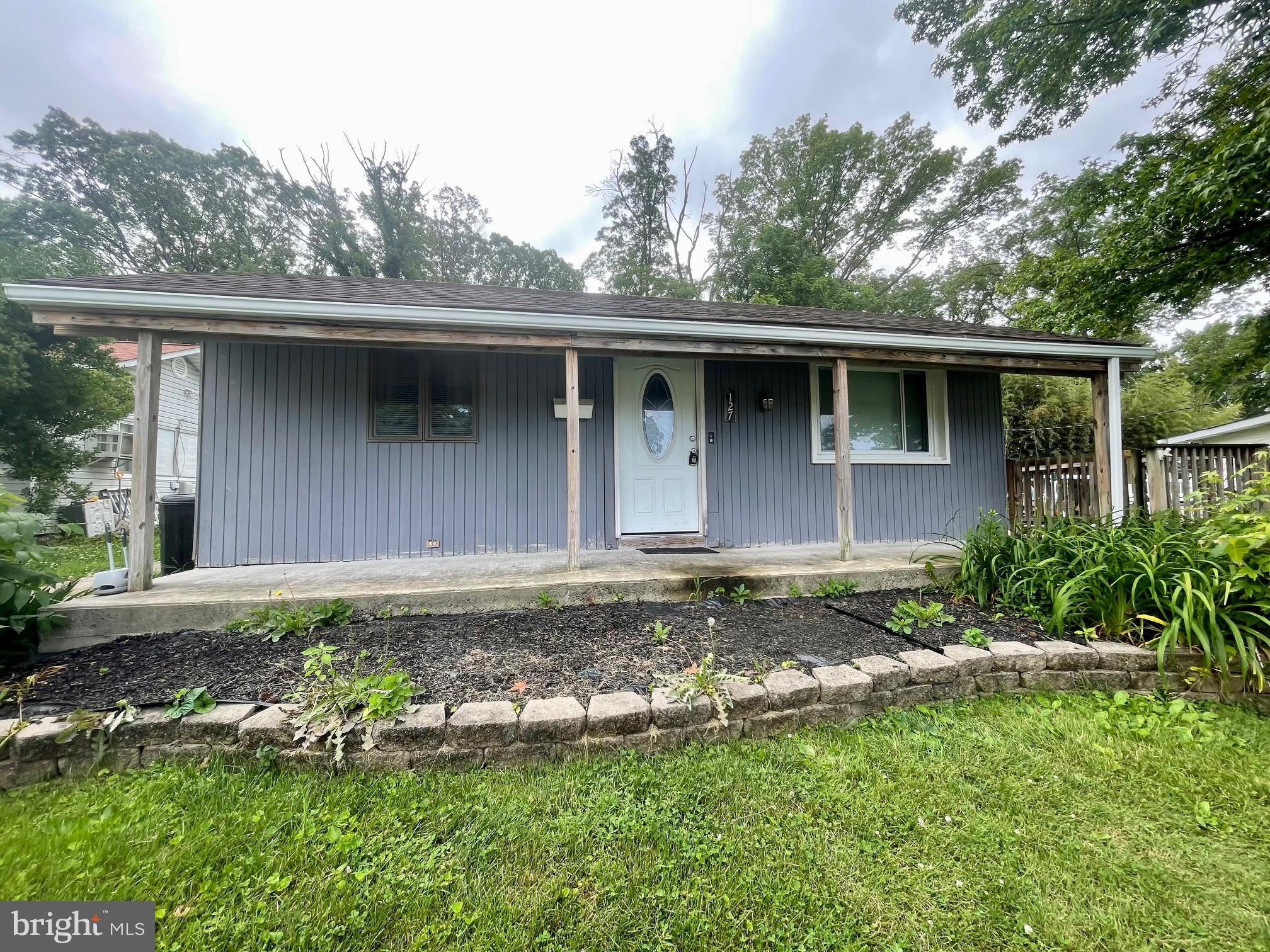 VICTORY VILLA - Residential Lease