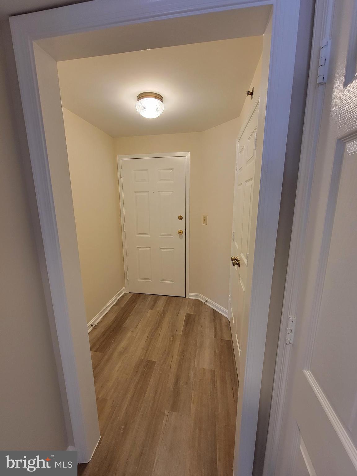 COLECROFT STATION - Residential Lease