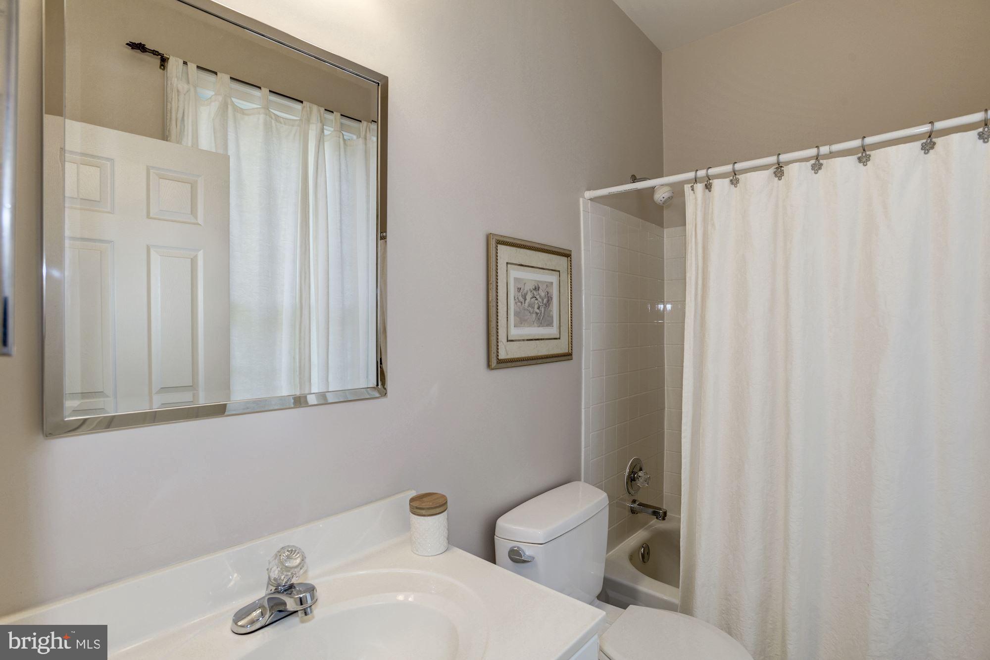 RIVER FALLS - Residential