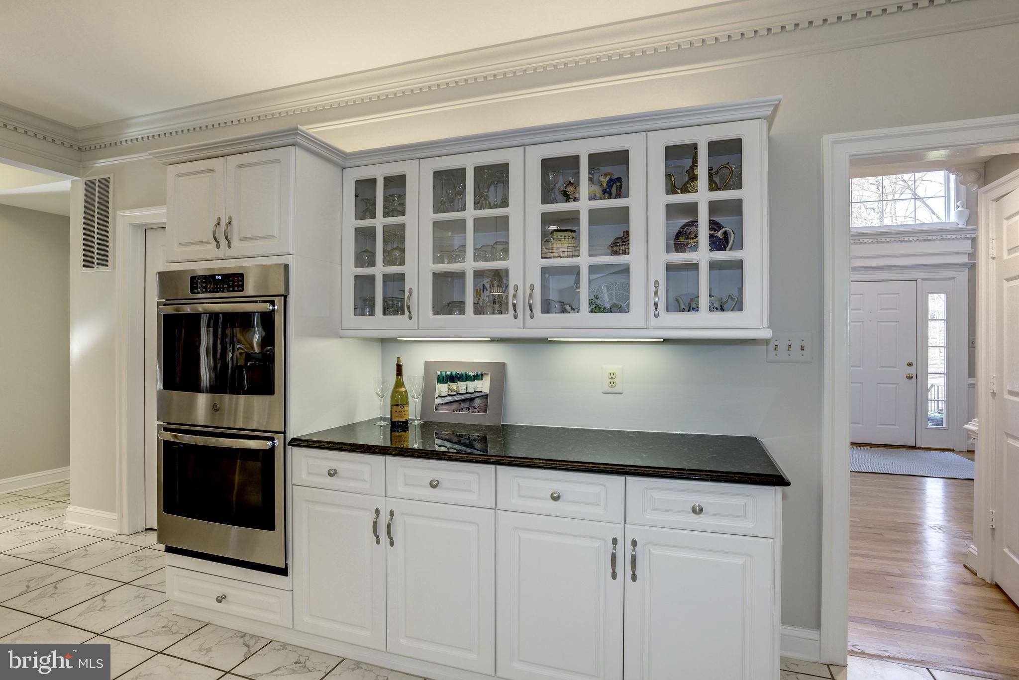 RIVER FALLS - Residential