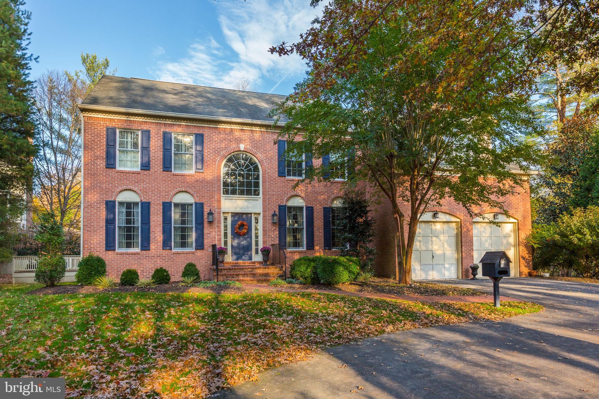 RIVER FALLS - Residential