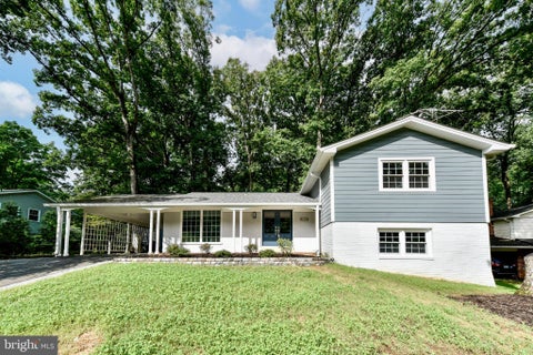 Homes For Rent - 5012 Dodson Drive<br/> ANNANDALE, VA 22003