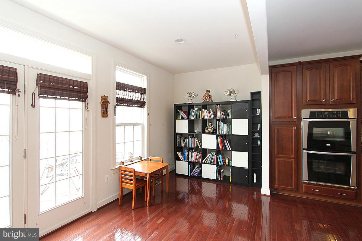 WAVERLY WOODS - Residential Lease