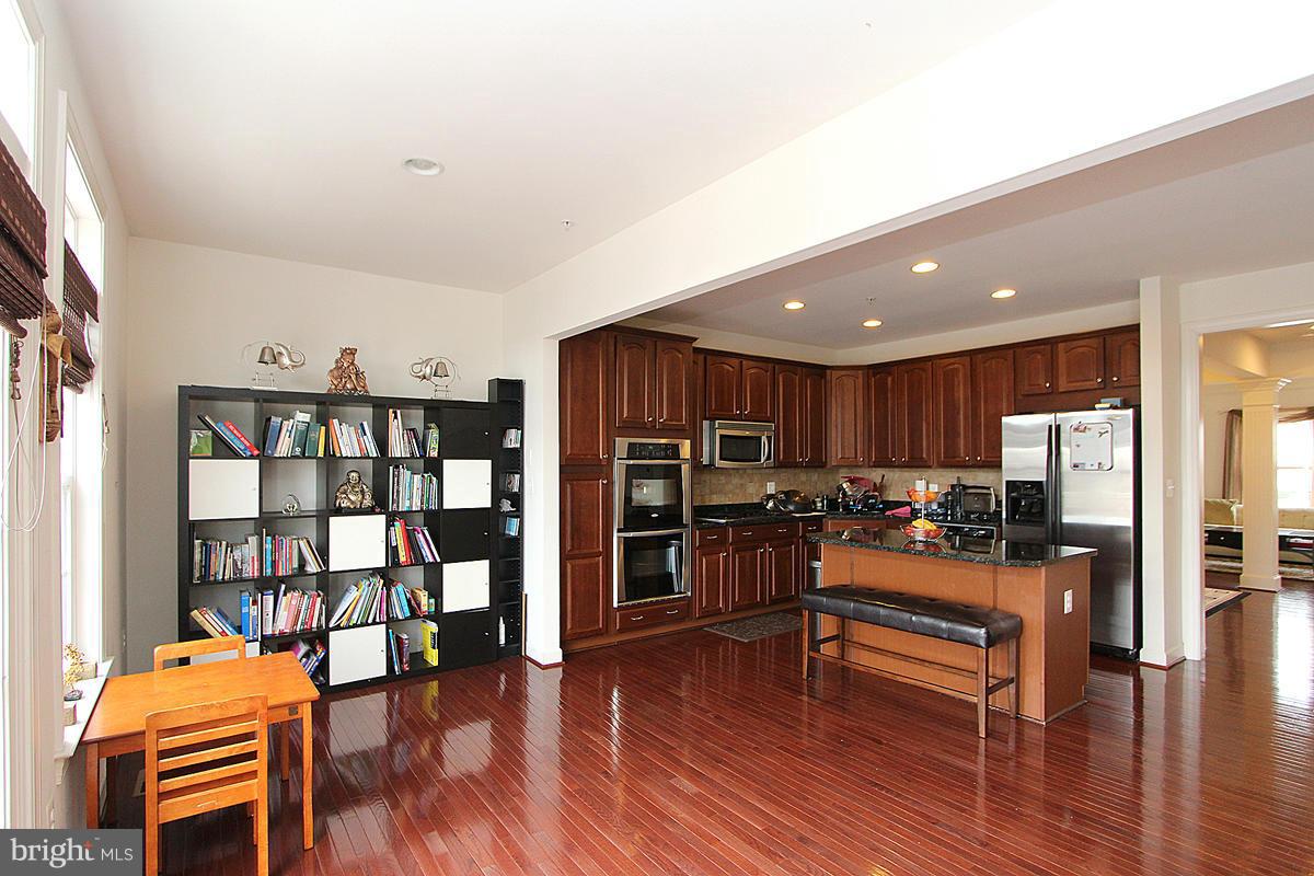 WAVERLY WOODS - Residential Lease