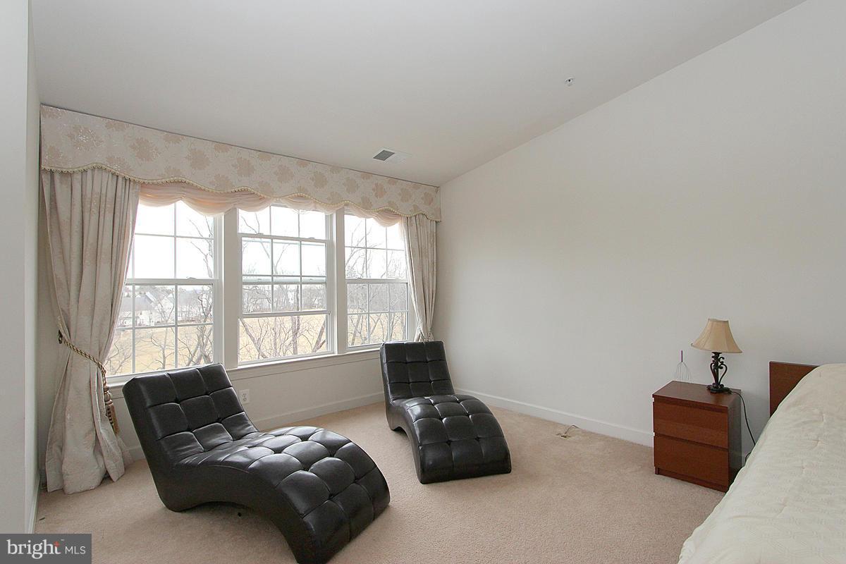 WAVERLY WOODS - Residential Lease