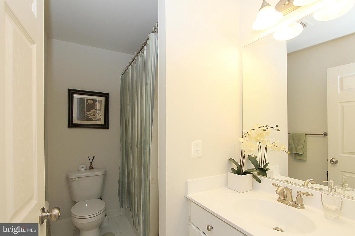 WAVERLY WOODS - Residential Lease