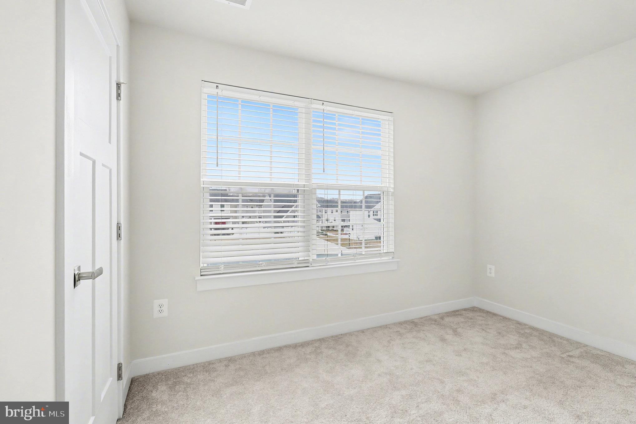 RAPPAHANNOCK LANDING - Residential Lease