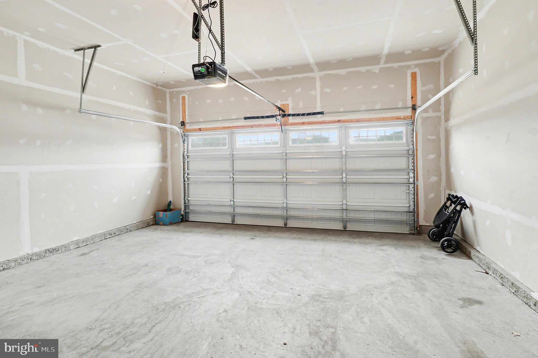 RAPPAHANNOCK LANDING - Residential Lease