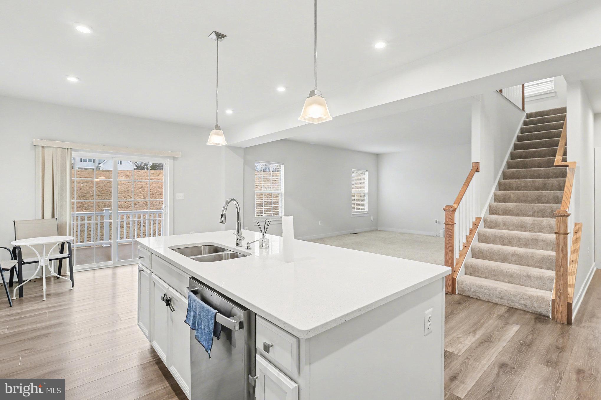 RAPPAHANNOCK LANDING - Residential Lease