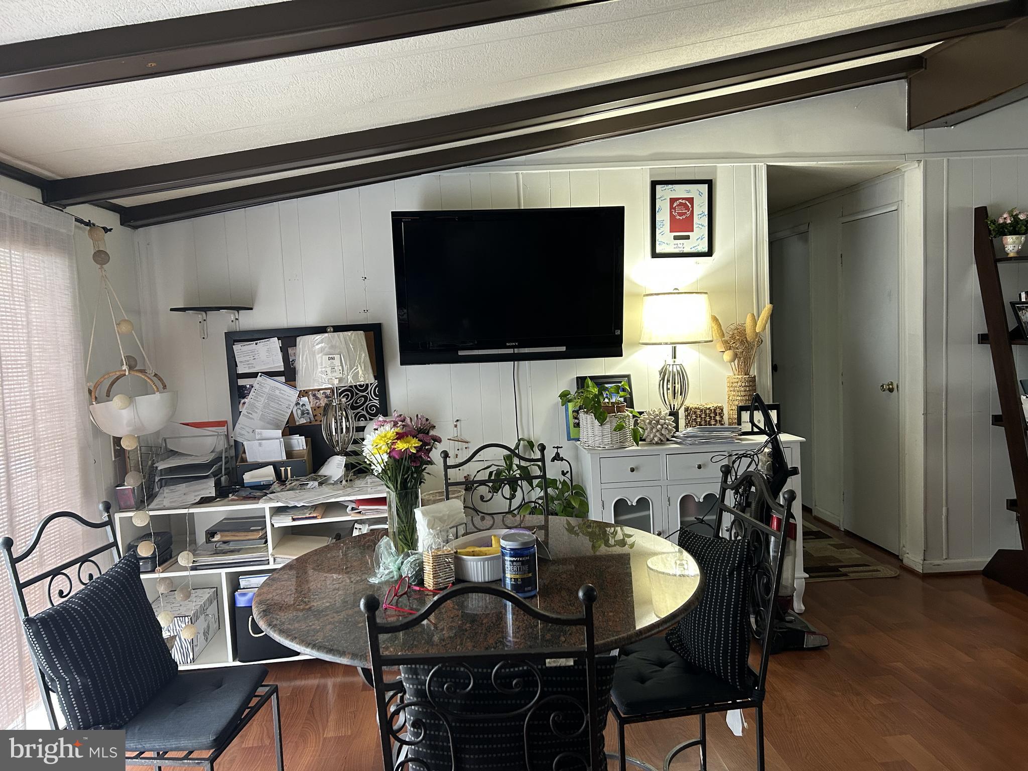 GRAYSON VILLAGE - Residential