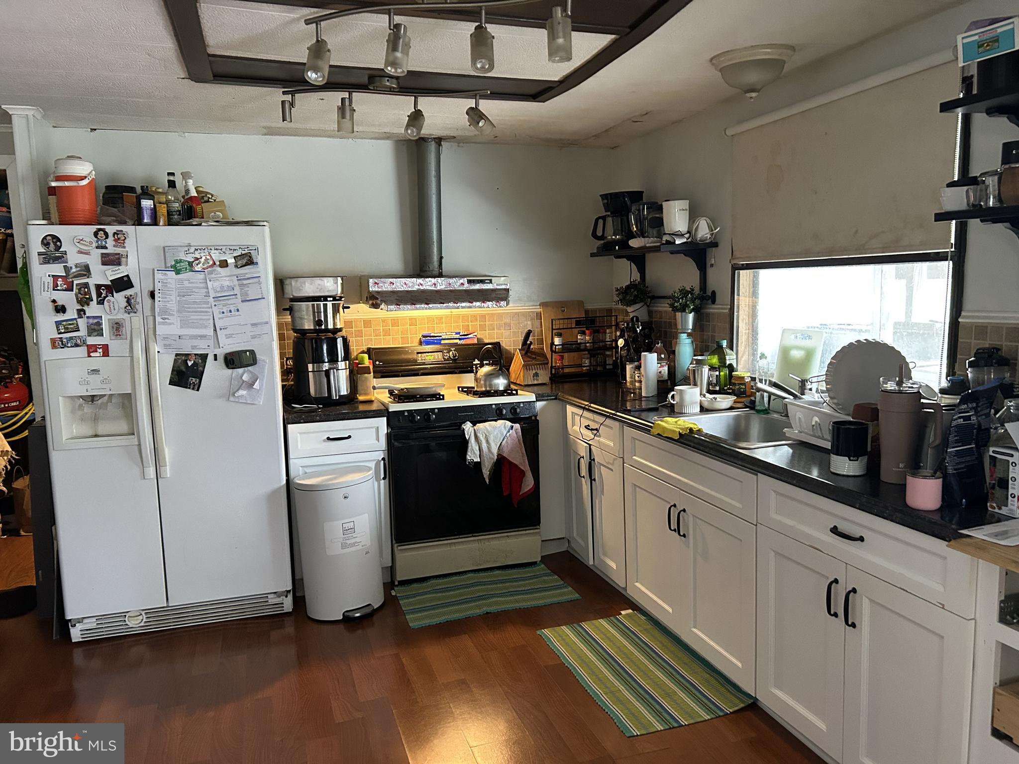 GRAYSON VILLAGE - Residential