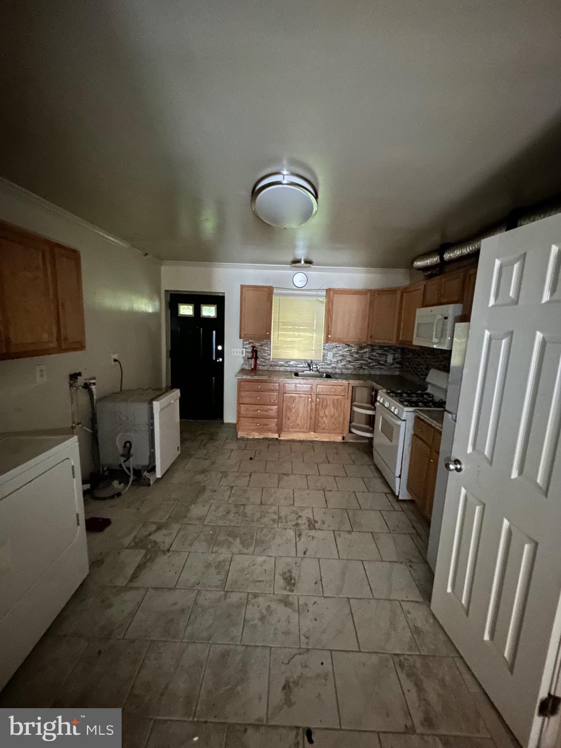 MILL HILL - Residential