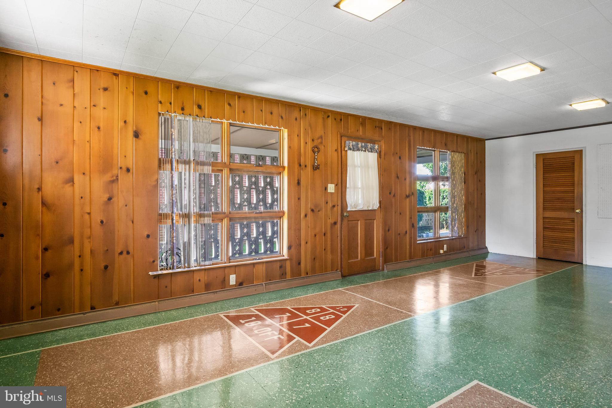 ST JAMES VILLAGE - Residential