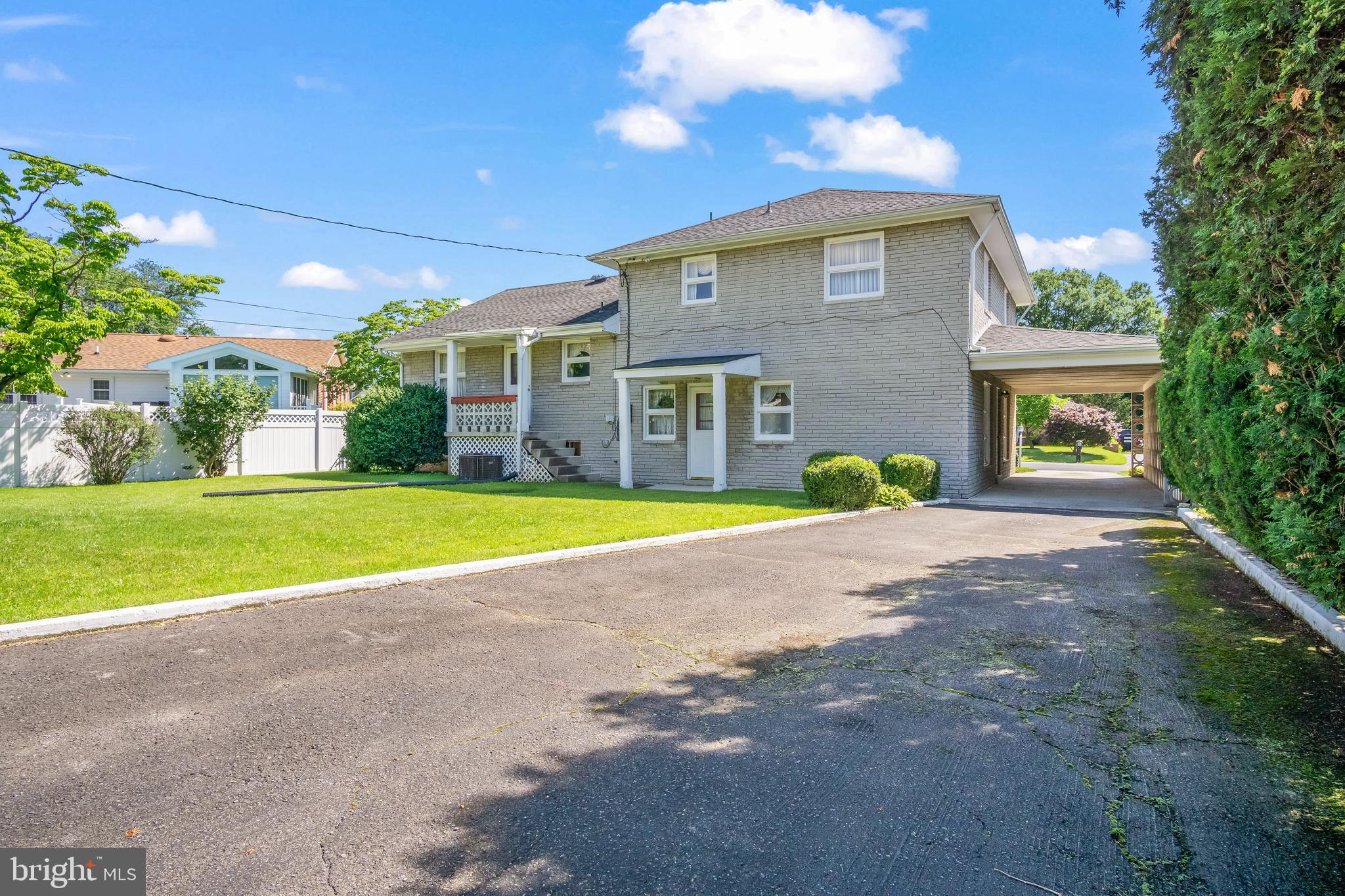 ST JAMES VILLAGE - Residential