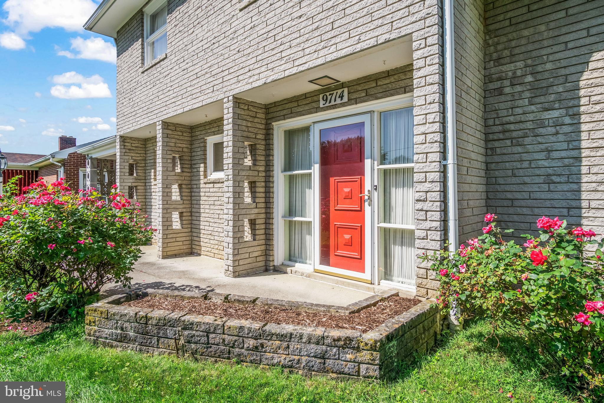 ST JAMES VILLAGE - Residential