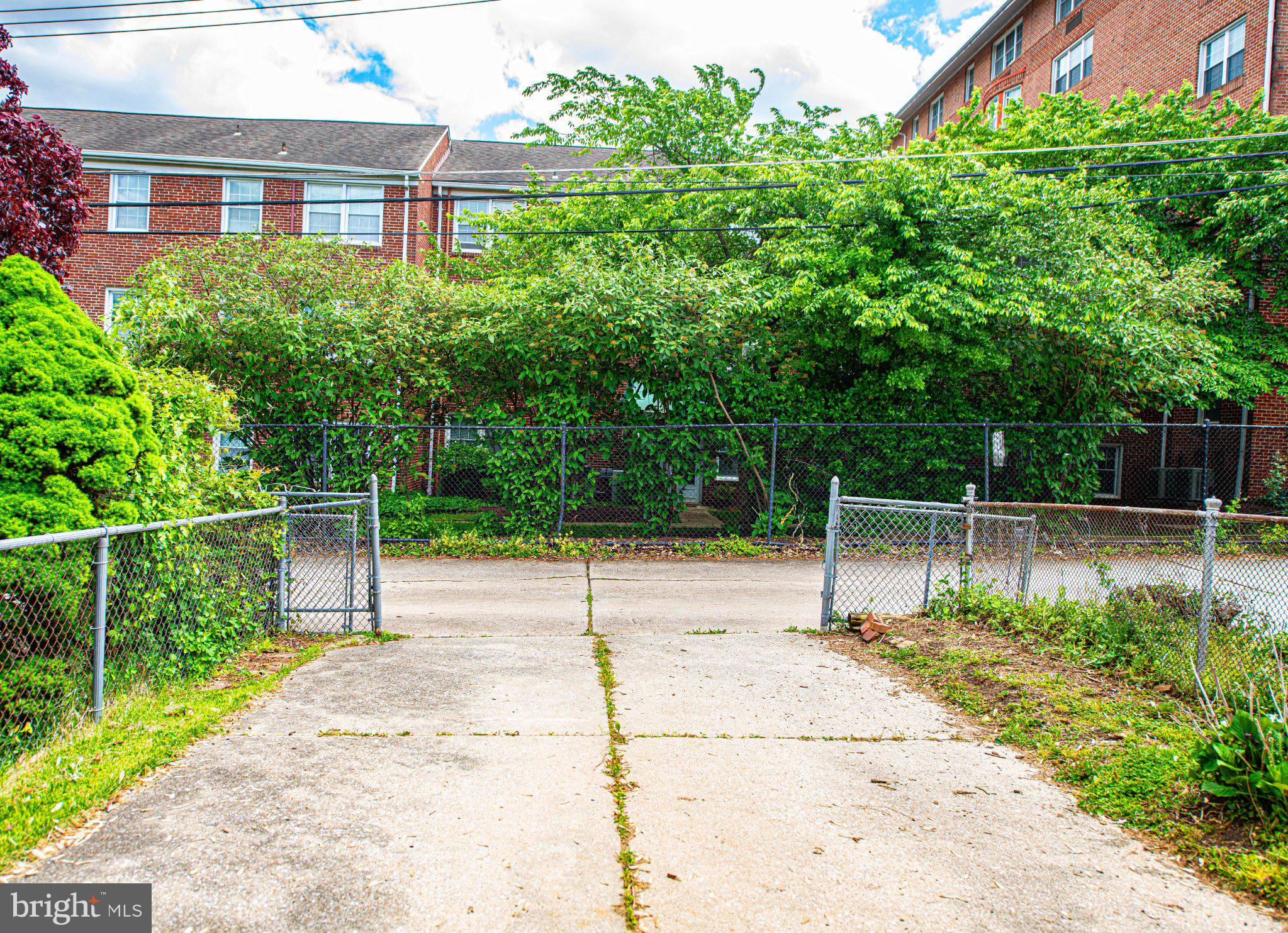 TOWSON PARK - Residential