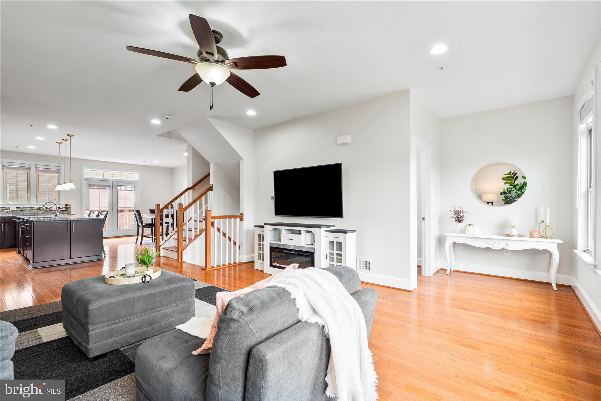 VILLAGES OF URBANA - Residential