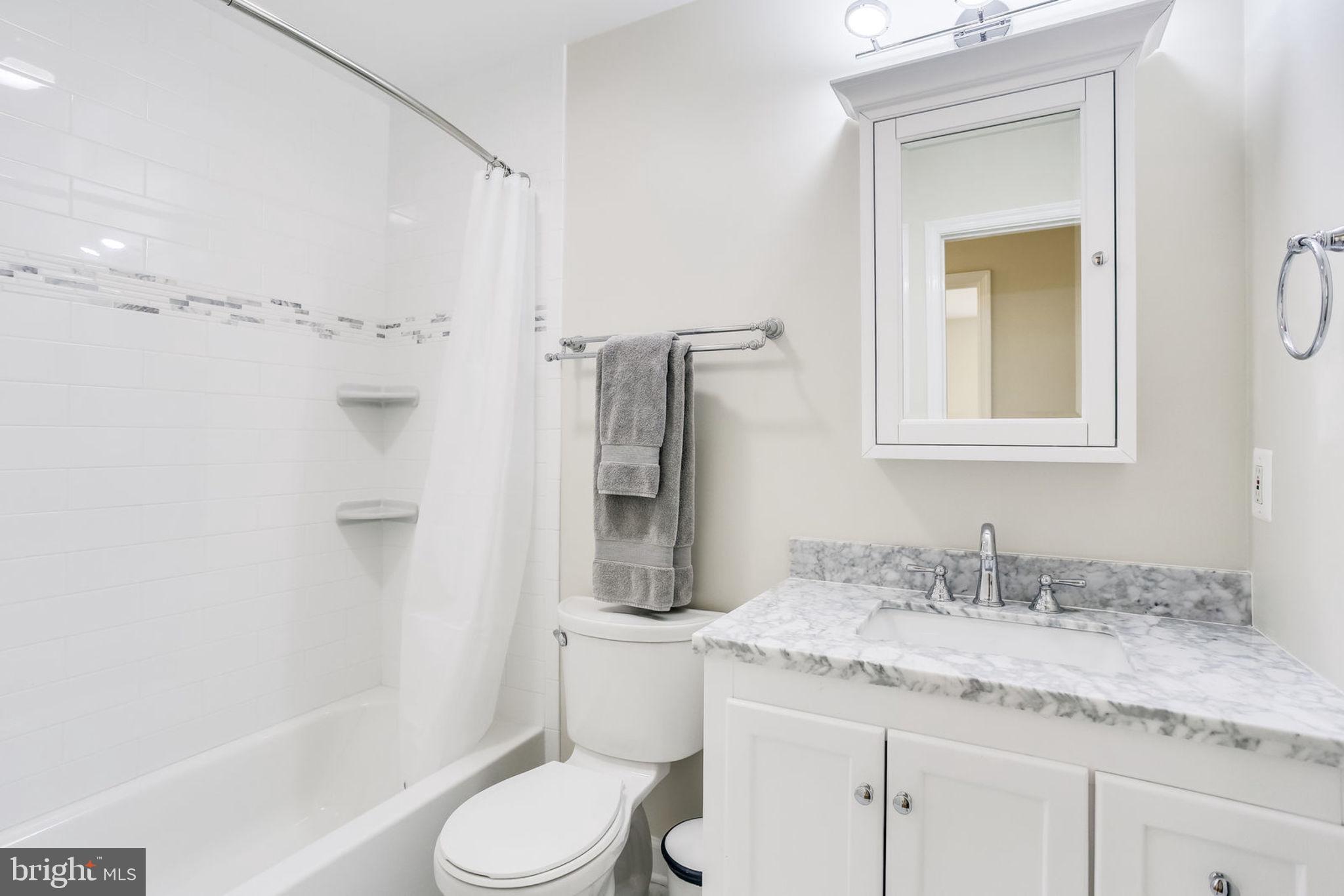 BARRISTERS PLACE - Residential