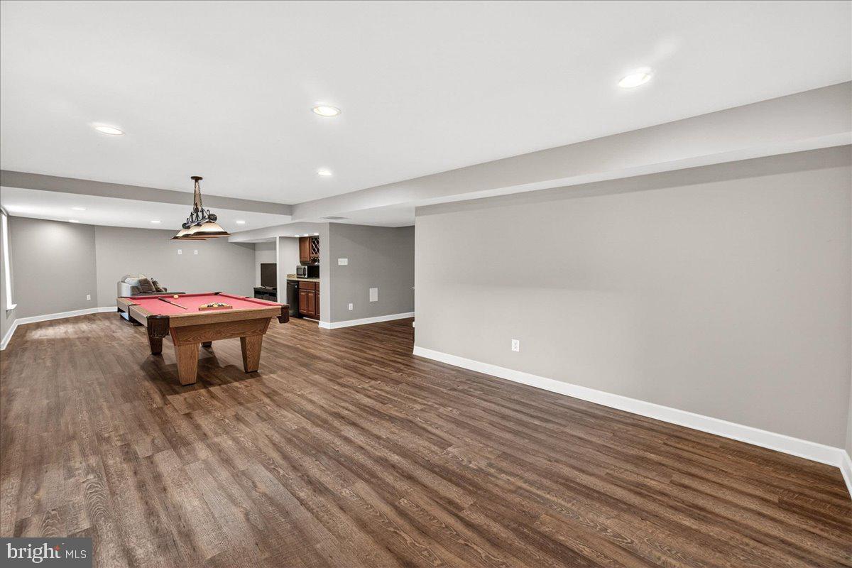 WOODRIDGE AT LAKE LINGANORE - Residential