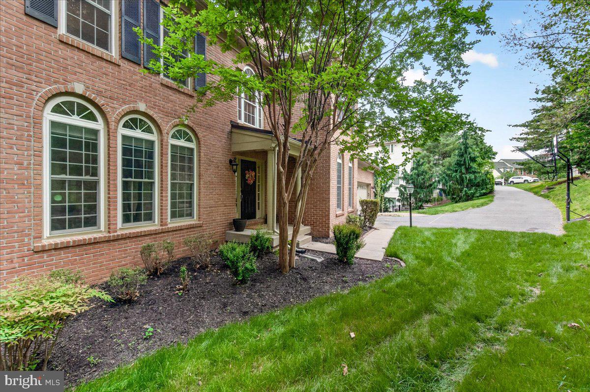 WOODRIDGE AT LAKE LINGANORE - Residential