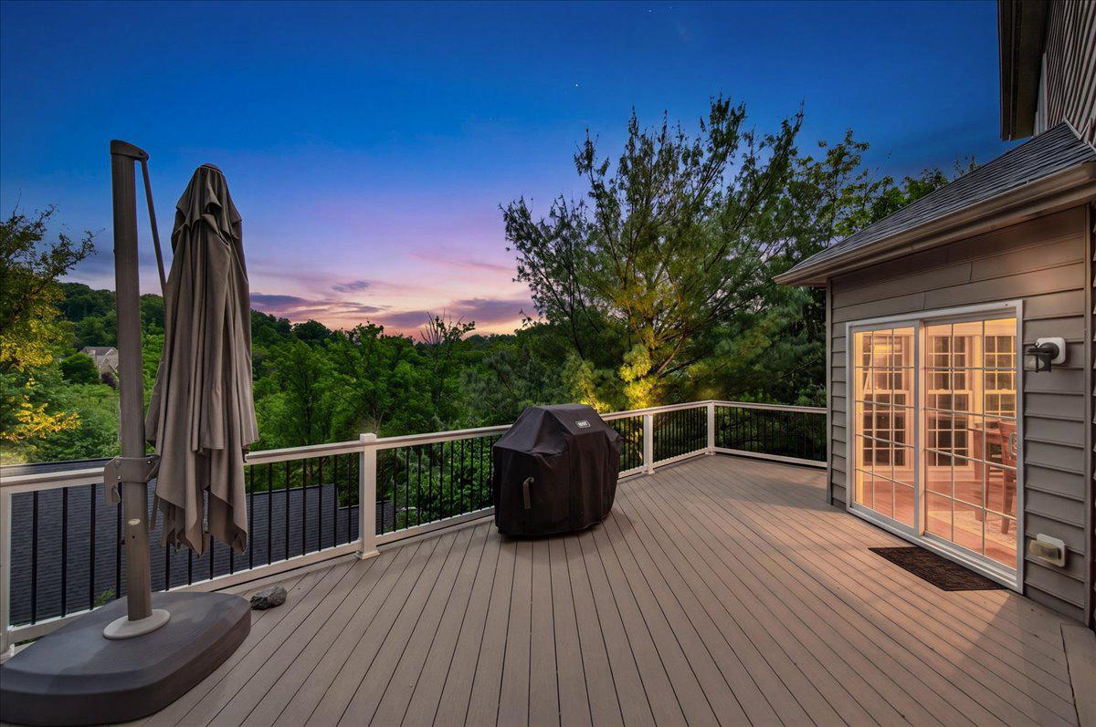 WOODRIDGE AT LAKE LINGANORE - Residential