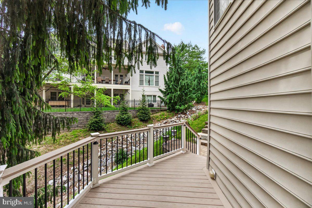 WOODRIDGE AT LAKE LINGANORE - Residential