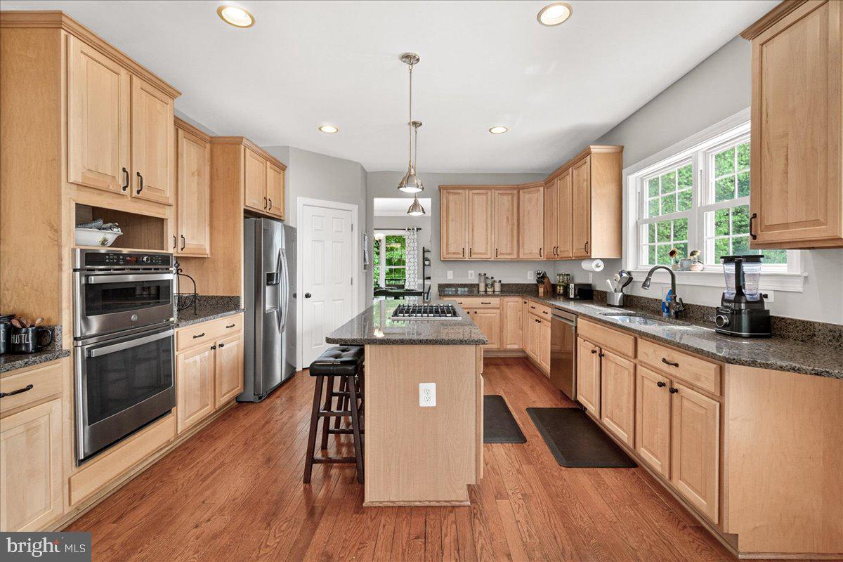 WOODRIDGE AT LAKE LINGANORE - Residential
