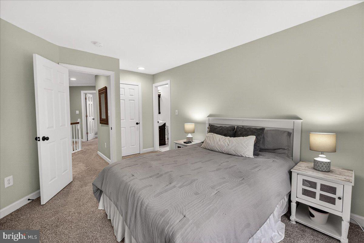 WOODRIDGE AT LAKE LINGANORE - Residential