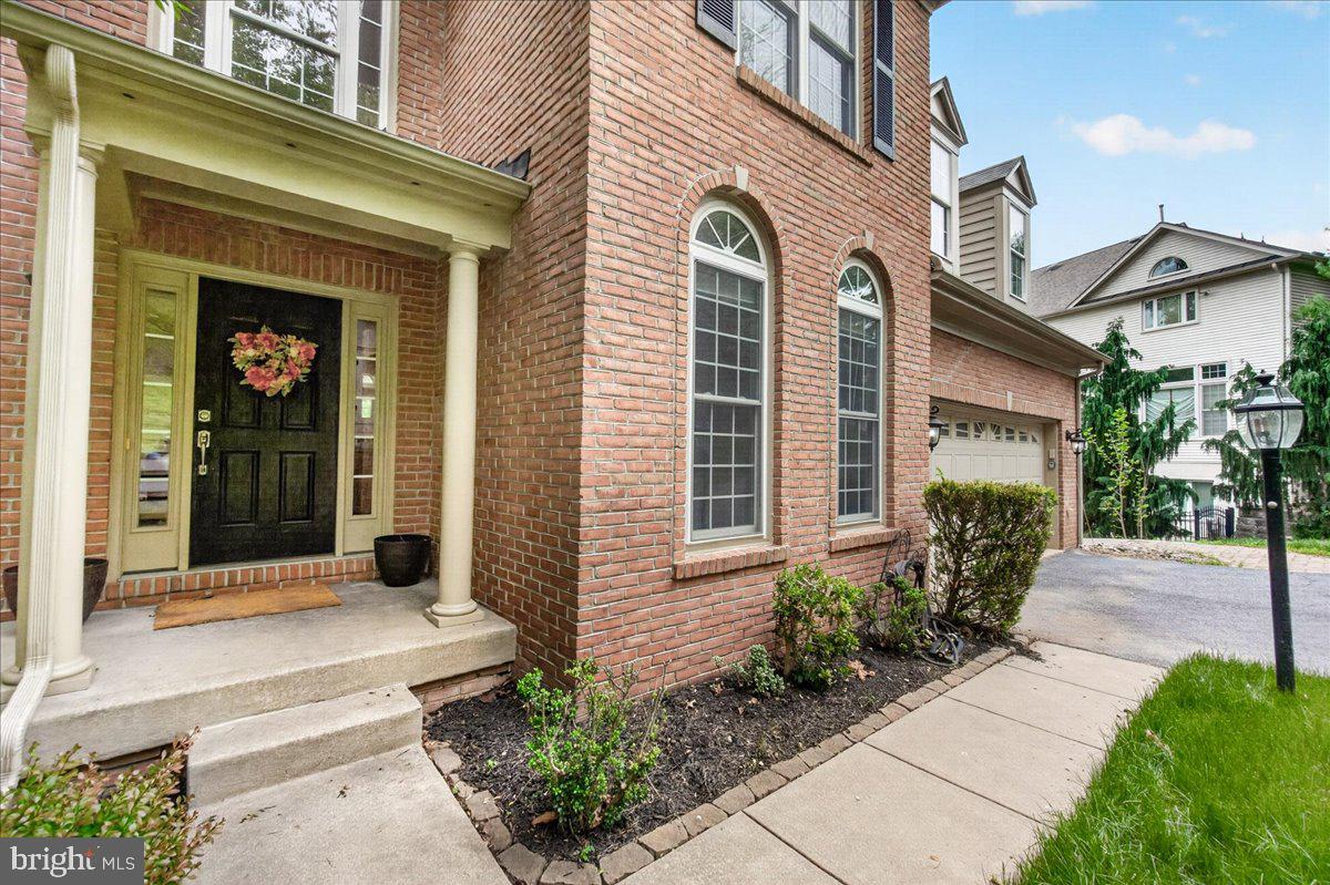 WOODRIDGE AT LAKE LINGANORE - Residential