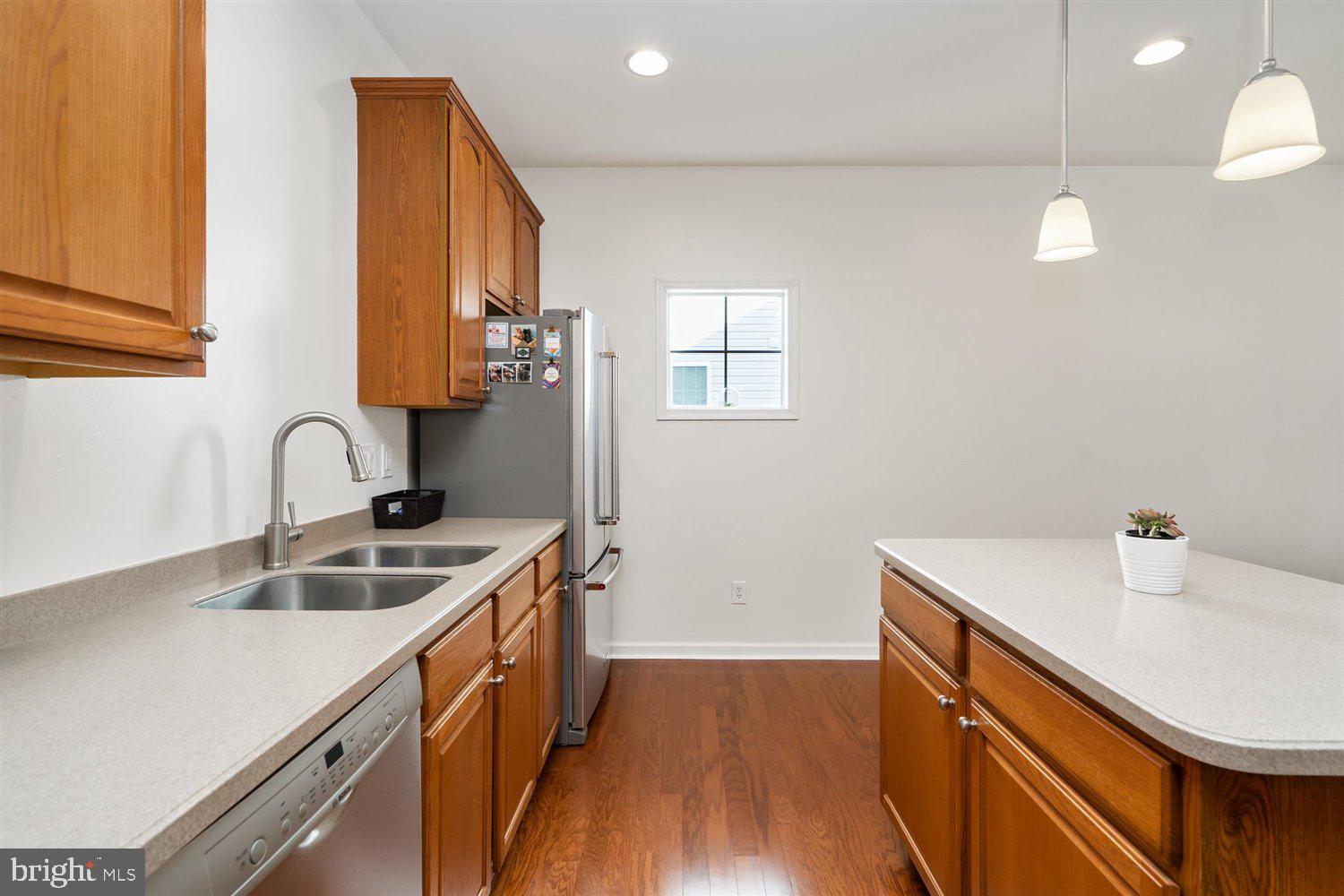 FALLSTON CROSSING - Residential