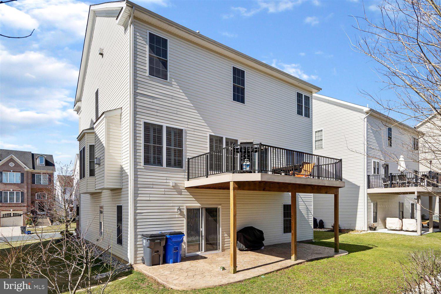 FALLSTON CROSSING - Residential