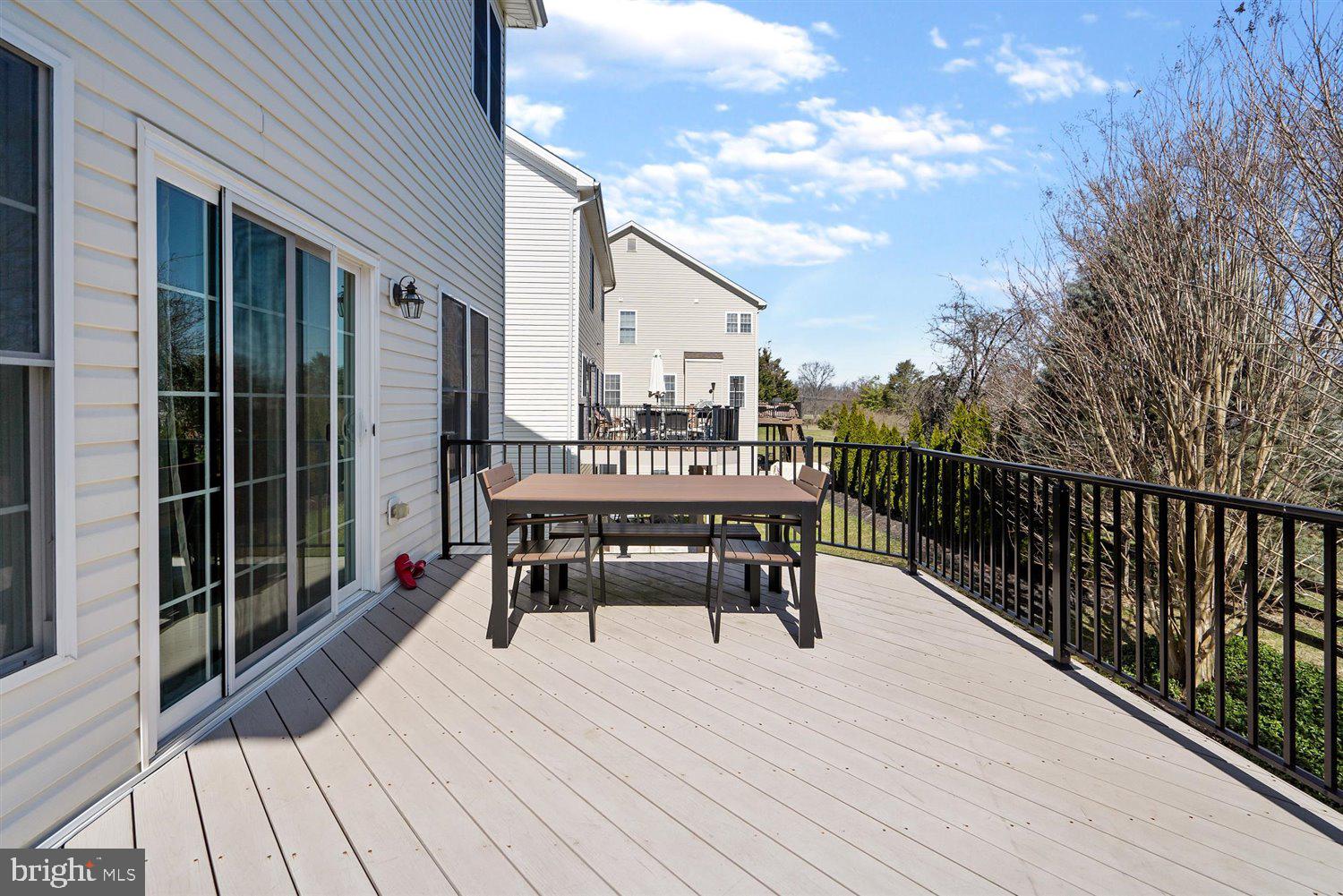 FALLSTON CROSSING - Residential