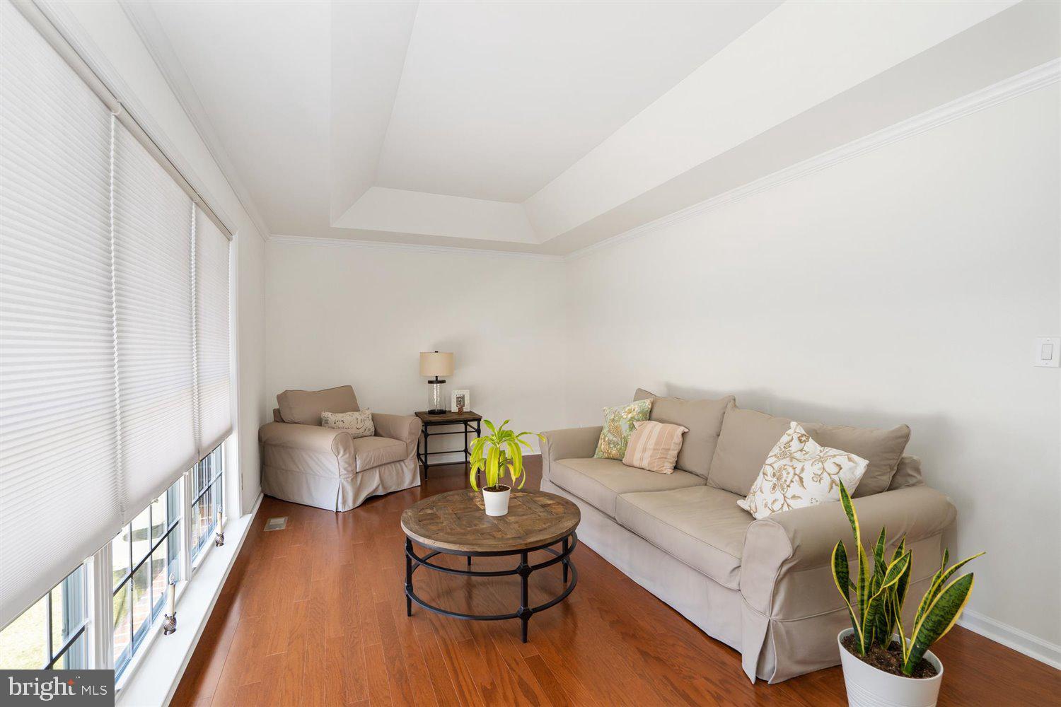 FALLSTON CROSSING - Residential