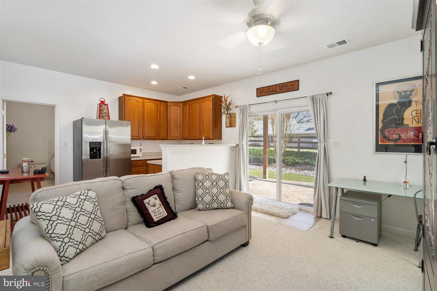 FALLSTON CROSSING - Residential