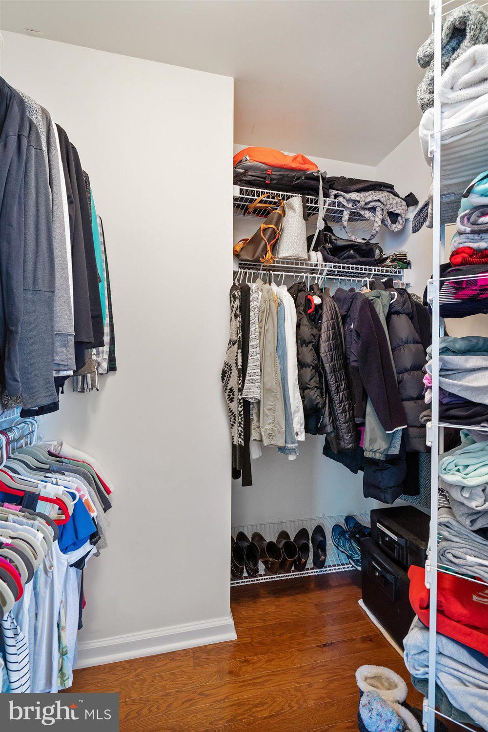 FALLSTON CROSSING - Residential