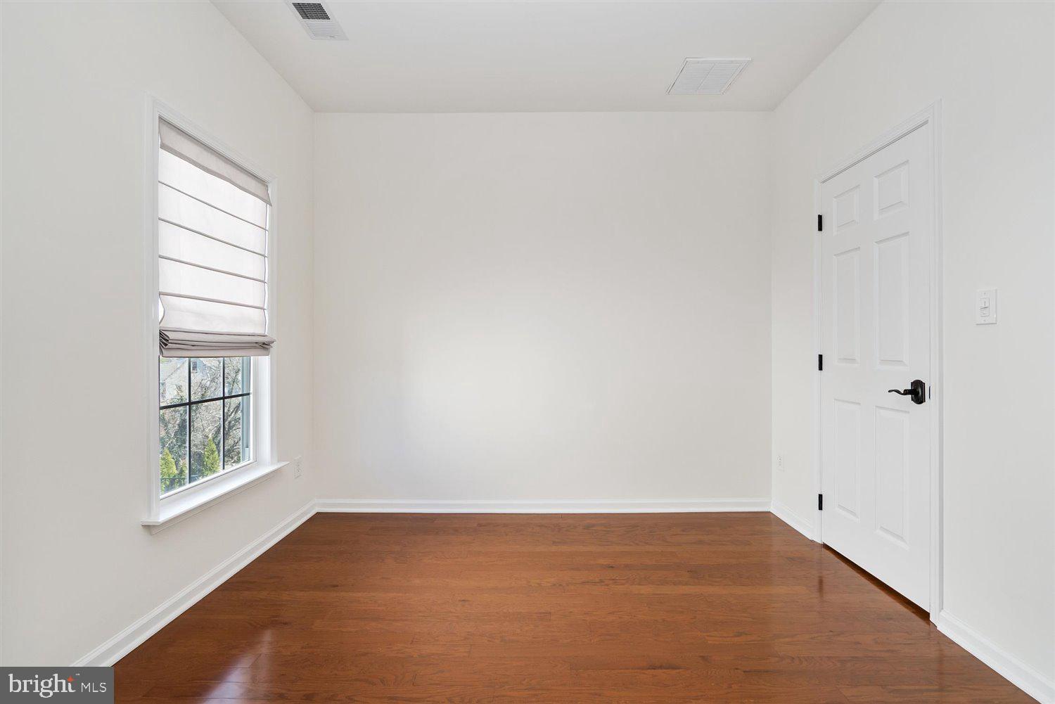 FALLSTON CROSSING - Residential