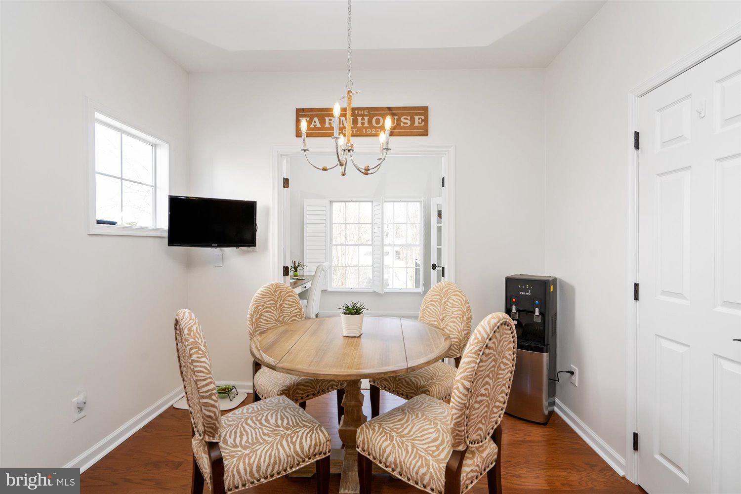 FALLSTON CROSSING - Residential