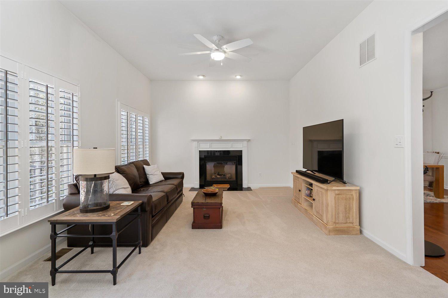 FALLSTON CROSSING - Residential