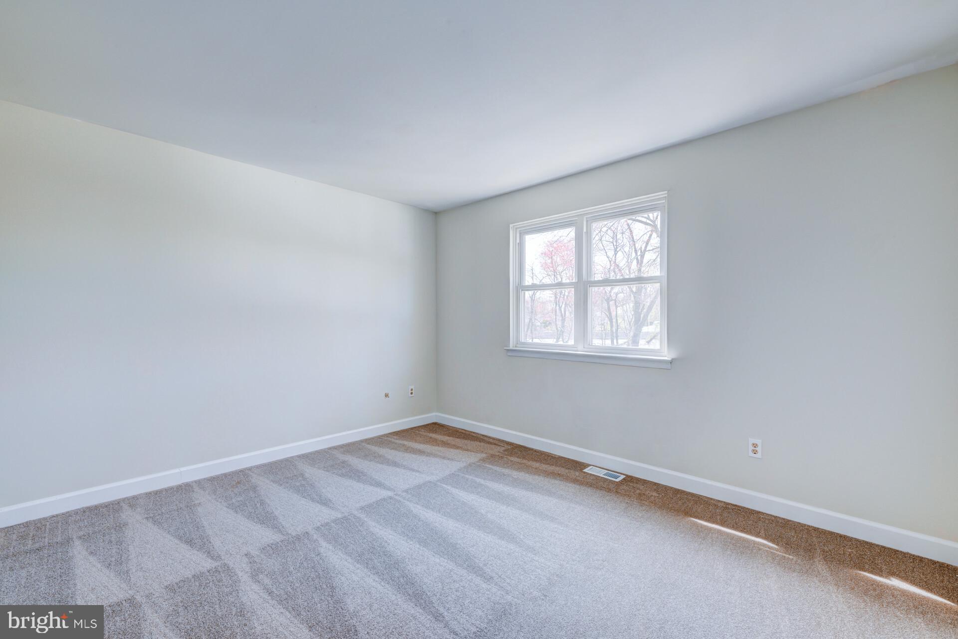 SALEM POINT - Residential